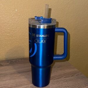 OLAY X STANLEY cup